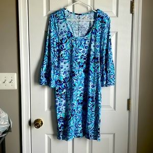 In EUC Lilly Pulitzer dress size M